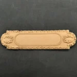 Ξυλόγλυπτο Διακοσμητικό Ταμπέλα 11,5εκ. Χ 2,9εκ.