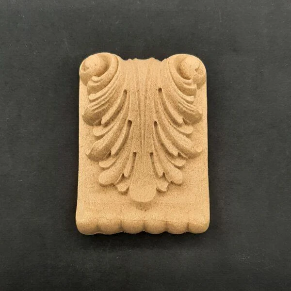 Ξυλόγλυπτο Διακοσμητικό  Κολώνας   7,8εκ. Χ 5,5εκ.