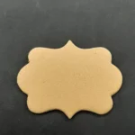 Ξυλόγλυπτο Διακοσμητικό Ταμπέλα μικρή 8,4εκ. Χ 7εκ.