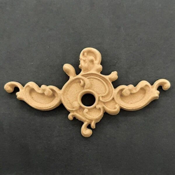 Ξυλόγλυπτο Διακοσμητικό Κλειδαριά  8,2εκ. Χ 4,5εκ.