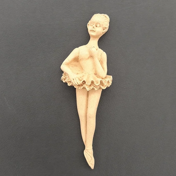 Ξυλόγλυπτη Διακοσμητική Μπαλαρίνα 12εκ.Χ4εκ.