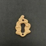 Ξυλόγλυπτο Διακοσμητικό Κλειδαριά 3εκ. Χ 3εκ.