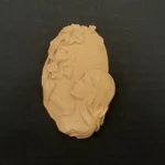 Ξυλόγλυπτο Διακοσμητικό Γυναίκα Οβάλ  7,6εκ.Χ5εκ.