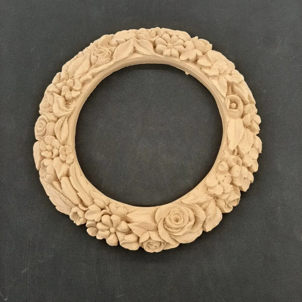 Ξυλόγλυπτο Διακοσμητικό Στεφάνι Διάμετρος  24εκ.
