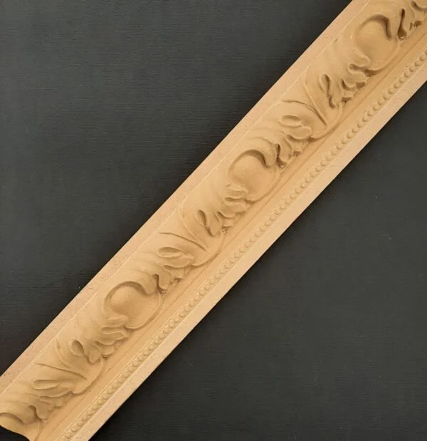 Ξυλόγλυπτο Προφίλ Κορνίζας Άκαμπτη 1μ. Χ7εκ. X 1,8εκ.