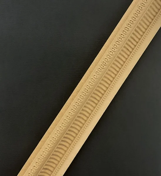 Ξυλόγλυπτο Προφίλ Κορνίζας Άκαμπτη 1μ. Χ 5εκ. X 2εκ.