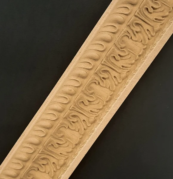 Ξυλόγλυπτο Προφίλ Κορνίζας Άκαμπτη 1μ. Χ 8εκ. X 2,3εκ.