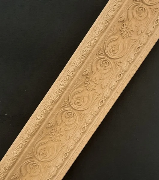 Ξυλόγλυπτο Προφίλ Κορνίζας Άκαμπτη 1μ. Χ 7εκ. X 2εκ.