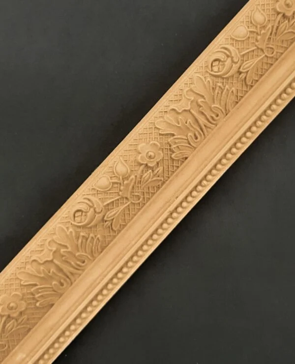 Ξυλόγλυπτο Προφίλ Κορνίζας Άκαμπτη 1μ. Χ 6εκ. X 2εκ.