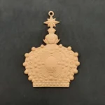 Ξυλόγλυπτο Διακοσμητικό Χριστουγεννιάτικη Κορώνα  9εκ. Χ10,2εκ.