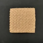 Ξυλόγλυπτο Διακοσμητικό Πλακάκι 9εκ.Χ9εκ.