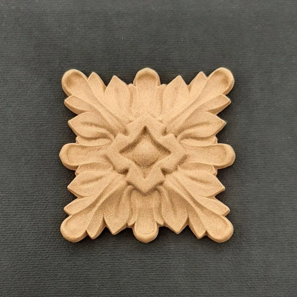 Ξυλόγλυπτο Διακοσμητικό Πλακάκι 6,3εκ.Χ6,3εκ.