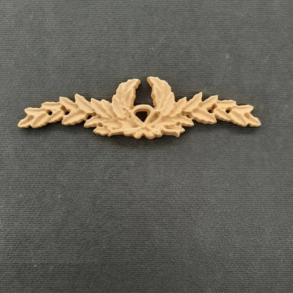 Ξυλόγλυπτο Διακοσμητικό Γιρλάντα 10εκ.Χ2,5εκ.