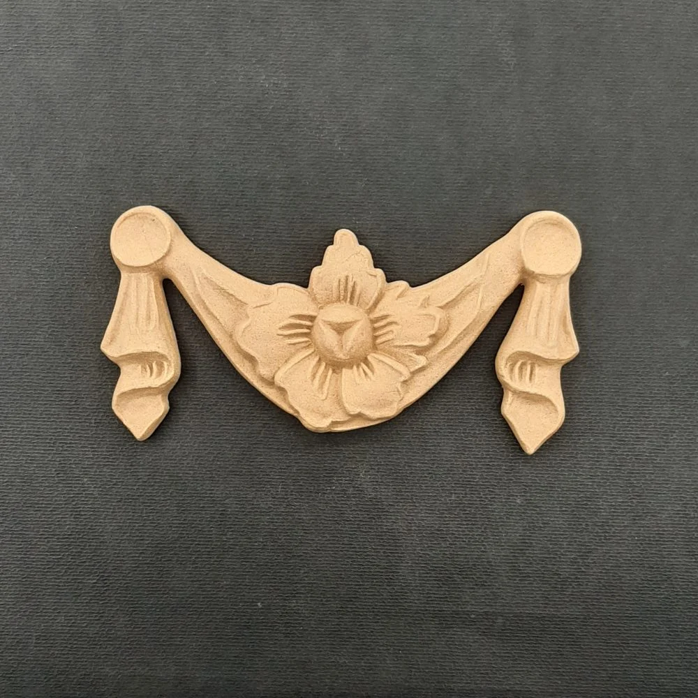 Ξυλόγλυπτο Διακοσμητικό Γιρλάντα 13εκ.Χ6εκ.