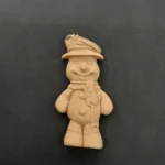 Ξυλόγλυπτο Διακοσμητικό Χιονάνθρωπος 8εκΧ4εκ.