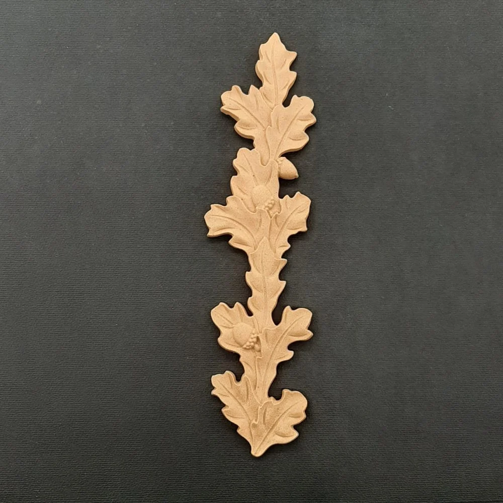 Ξυλόγλυπτο Διακοσμητικό Γκι 4εκ.Χ9εκ.
