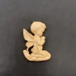 Ξυλόγλυπτο Διακοσμητικό Αγγελάκι 6,3εκΧ4εκ.