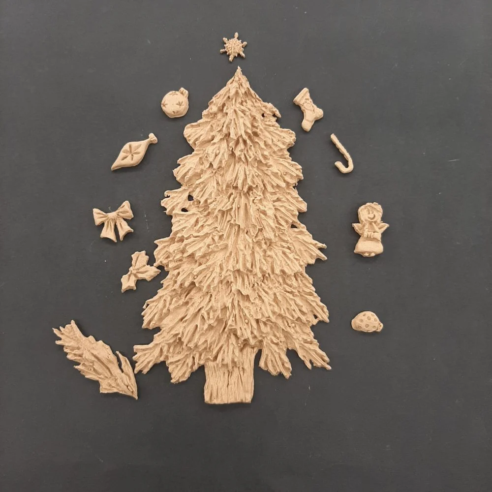 Ξυλόγλυπτο Διακοσμητικό Χριστουγεννιάτικο Δέντρο Σετ