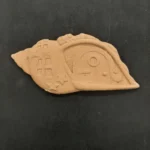 Ξυλόγλυπτο Διακοσμητικό Κοχύλι -Σπίτι 15εκ.Χ7εκ.