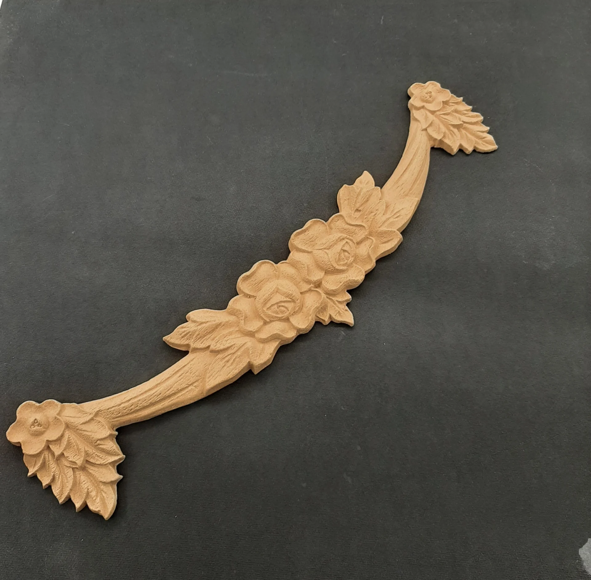 Ξυλόγλυπτο Διακοσμητικό Κέντρου 38,5εκ.Χ8εκ.