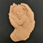 Ξυλόγλυπτο Διακοσμητικό Μωρό 19,5εκΧ12εκ