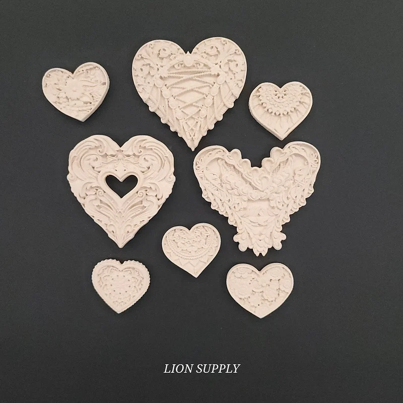 Ξυλόγλυπτο Διακοσμητικό Καρδιές Σετ 8 Τεμαχίων