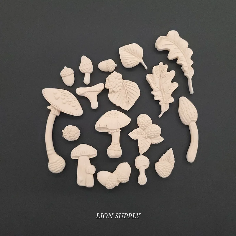Ξυλόγλυπτο Διακοσμητικό  Μανιτάρια Σετ 17 Τεμαχίων
